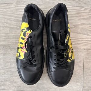 Versace Medusa Graphic Leather Sneakers Black Designer Shoes (EU 44/US 10–10.5)